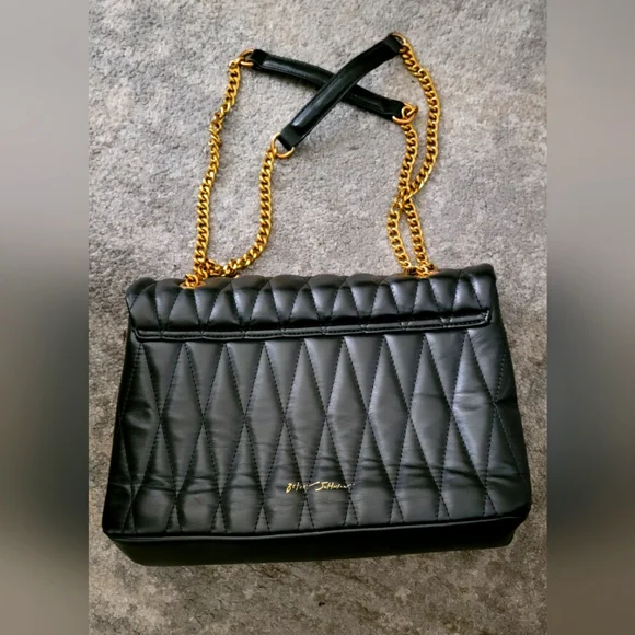 Betsey Johnson Locket to Me Shoulder Bag - Picture 2 of 8